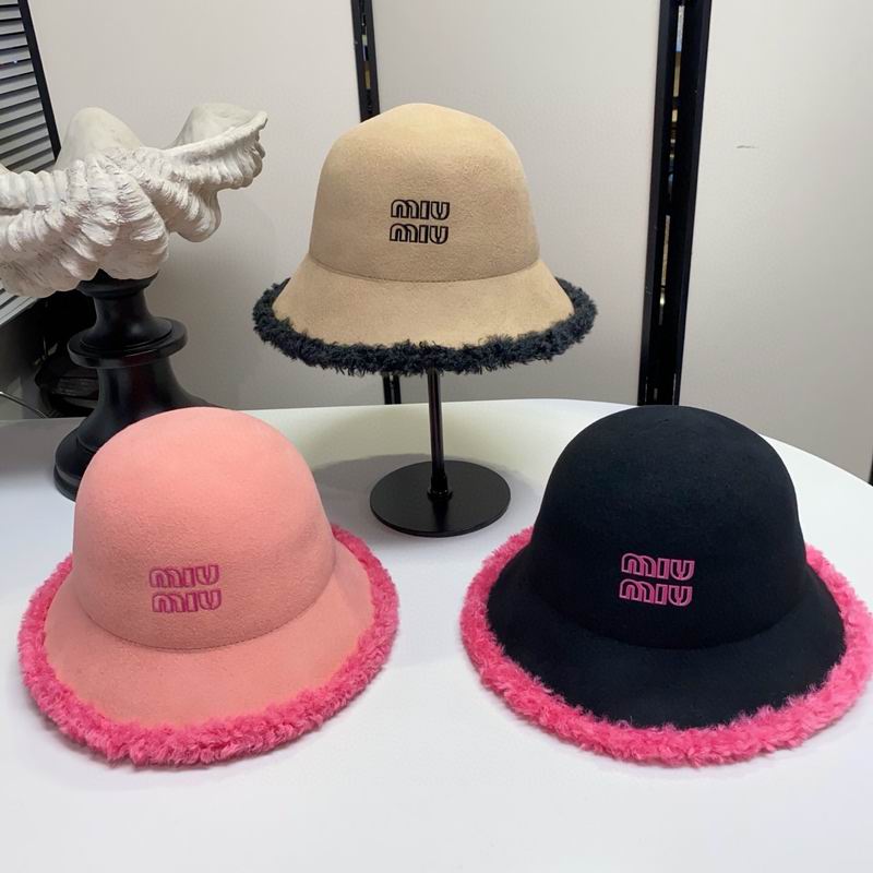Miumiu Hat dx47